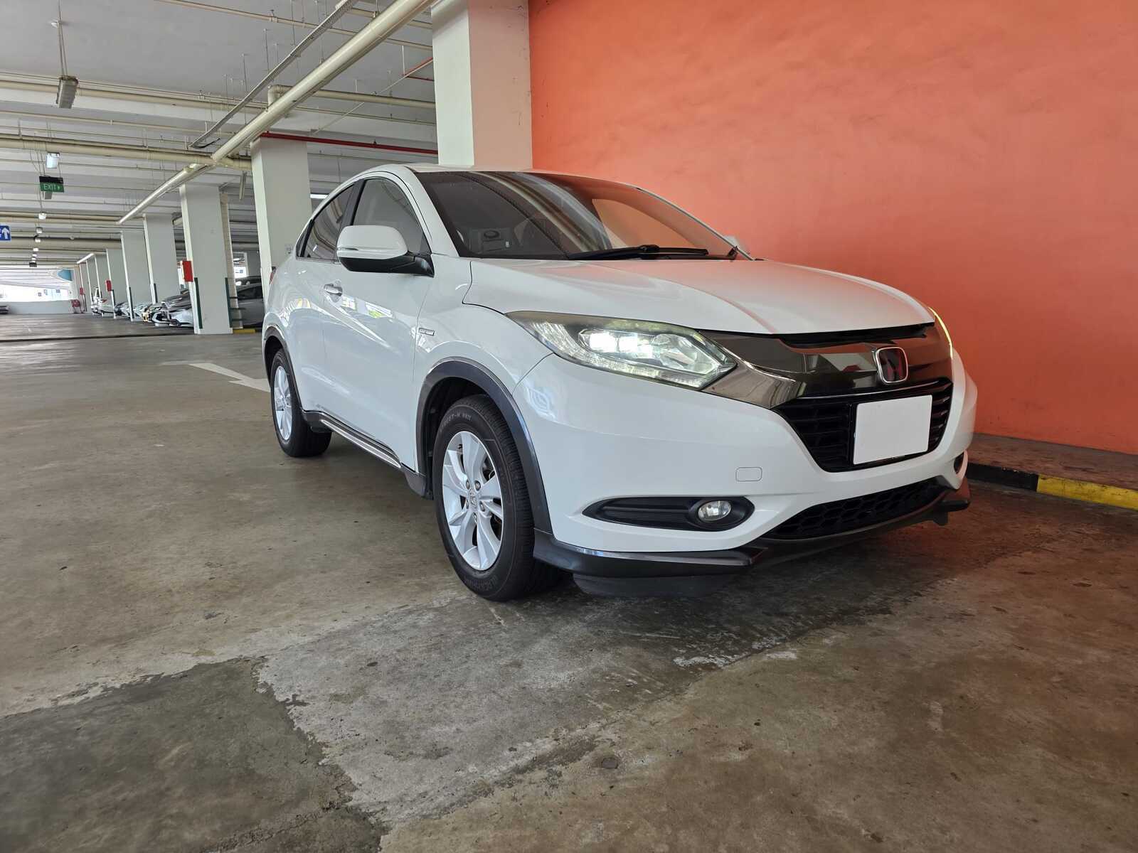 2015 HONDA VEZEL 1.5X A
